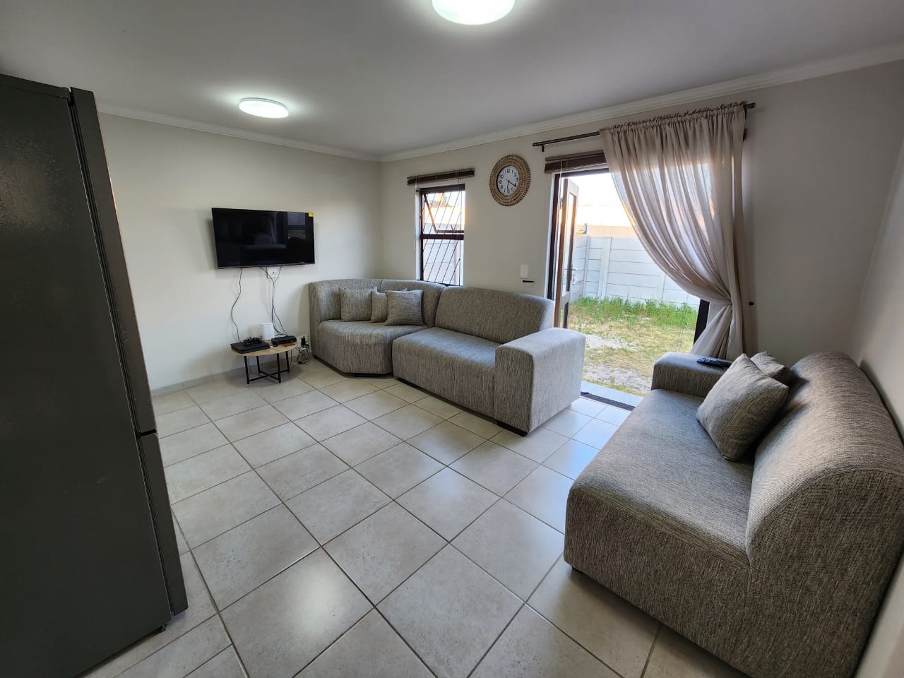 2 Bedroom Property for Sale in Austinville Western Cape